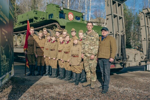 © Первая военно-историческая дивизия имени Пионеров-Героев